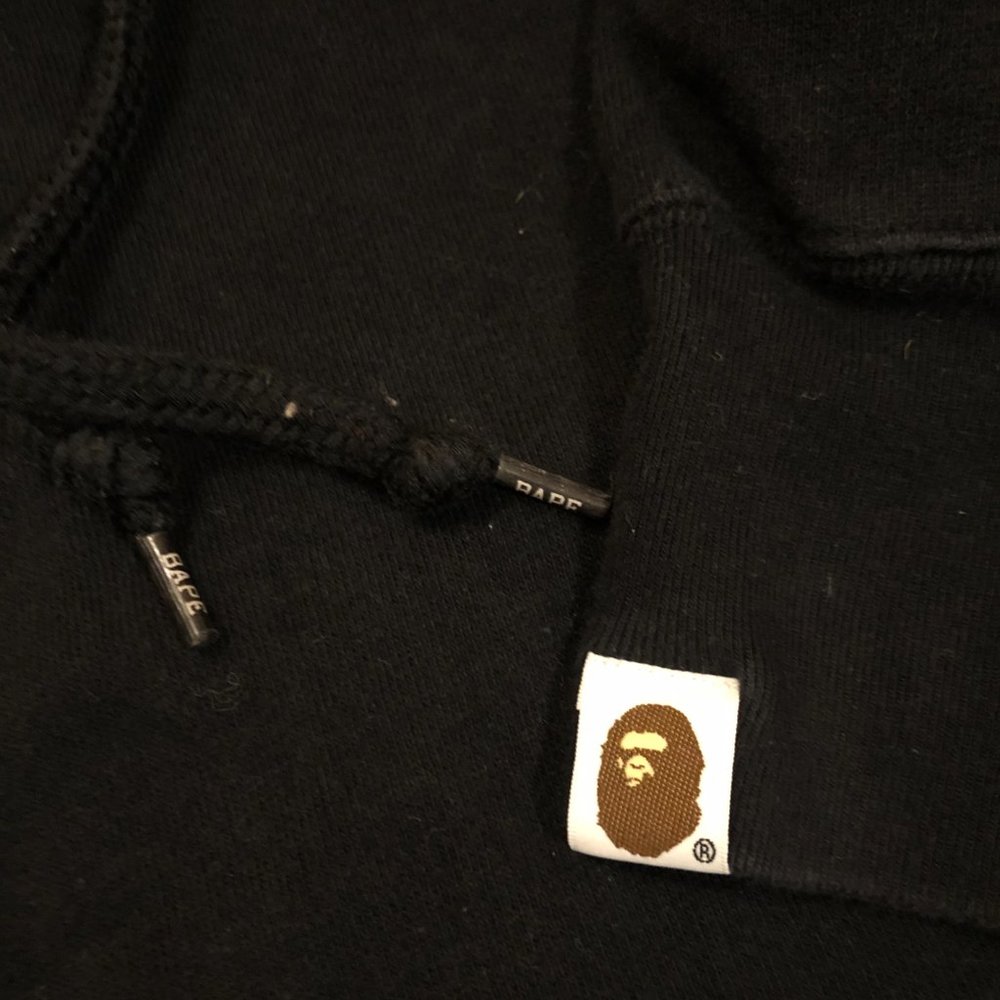 BAPE "Big Ape Face" Black Pullover Hoodie - Picture 3 of 7